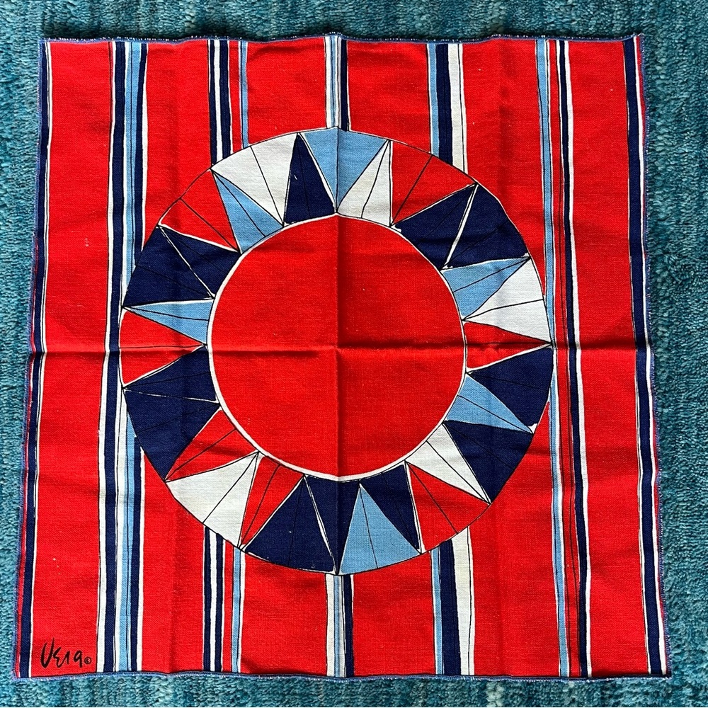Vera Neumann MCM Vintage Dinner clothn napkins Red Blue White Sunburst Nautical